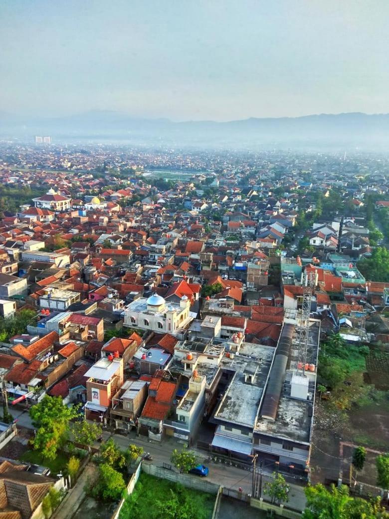 The Suites Metro Dd Bandung Esterno foto